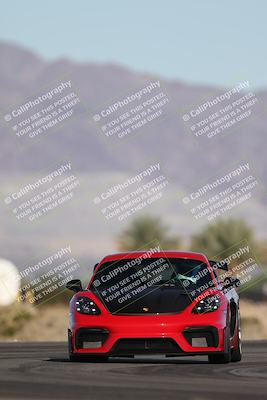 media/Oct-24-2025-Doghouse Garage (Fri) [[783d2ff07a]]/3-Intermediate/Session 1 (Turn 4)/